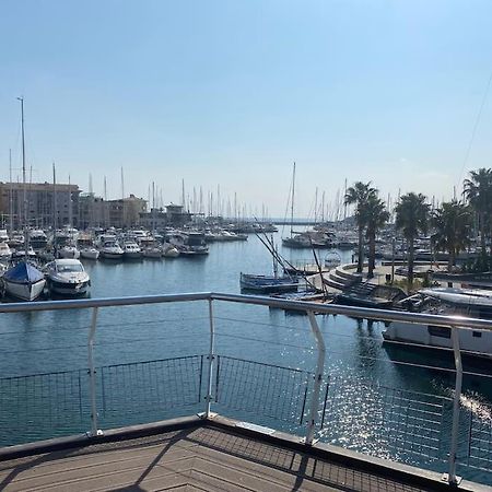 Appt 2 Pieces Port Frejus - Mega Terrasse + Garage Appartement Buitenkant foto