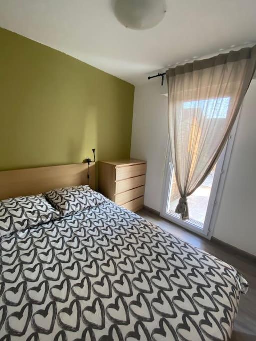 Appt 2 Pieces Port Frejus - Mega Terrasse + Garage Appartement Buitenkant foto